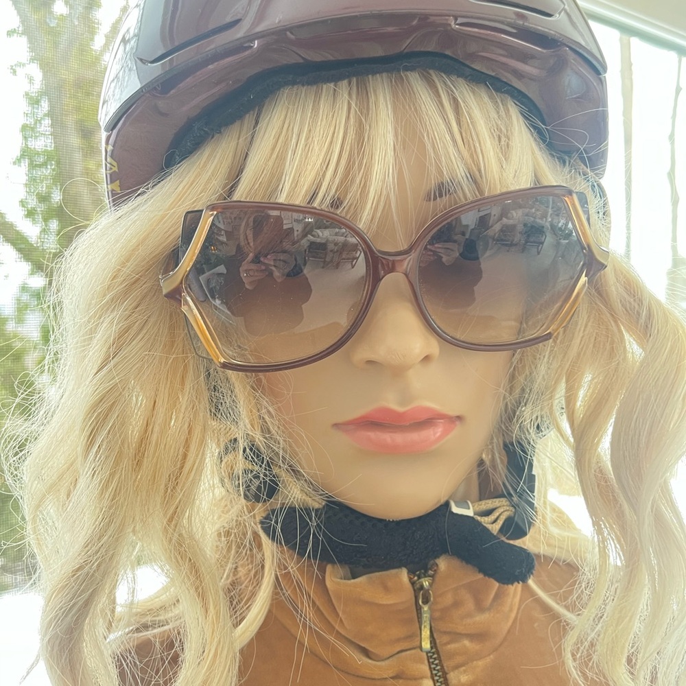 Givenchy Oversized Tortoiseshell Brown Gradient Sunglasses - Picture 8 of 10